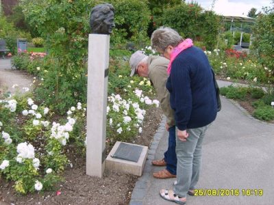 Foto 7 aus dem Album „Fahrt zum Rosengarten in Bad Langensalza 2015“